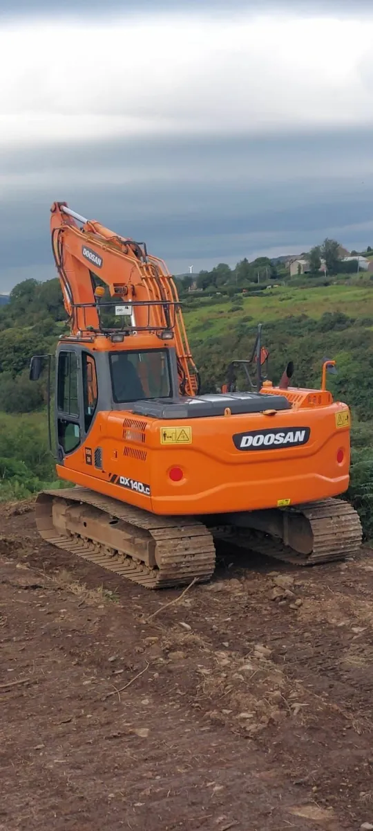 Doosan DX 140 - Image 2