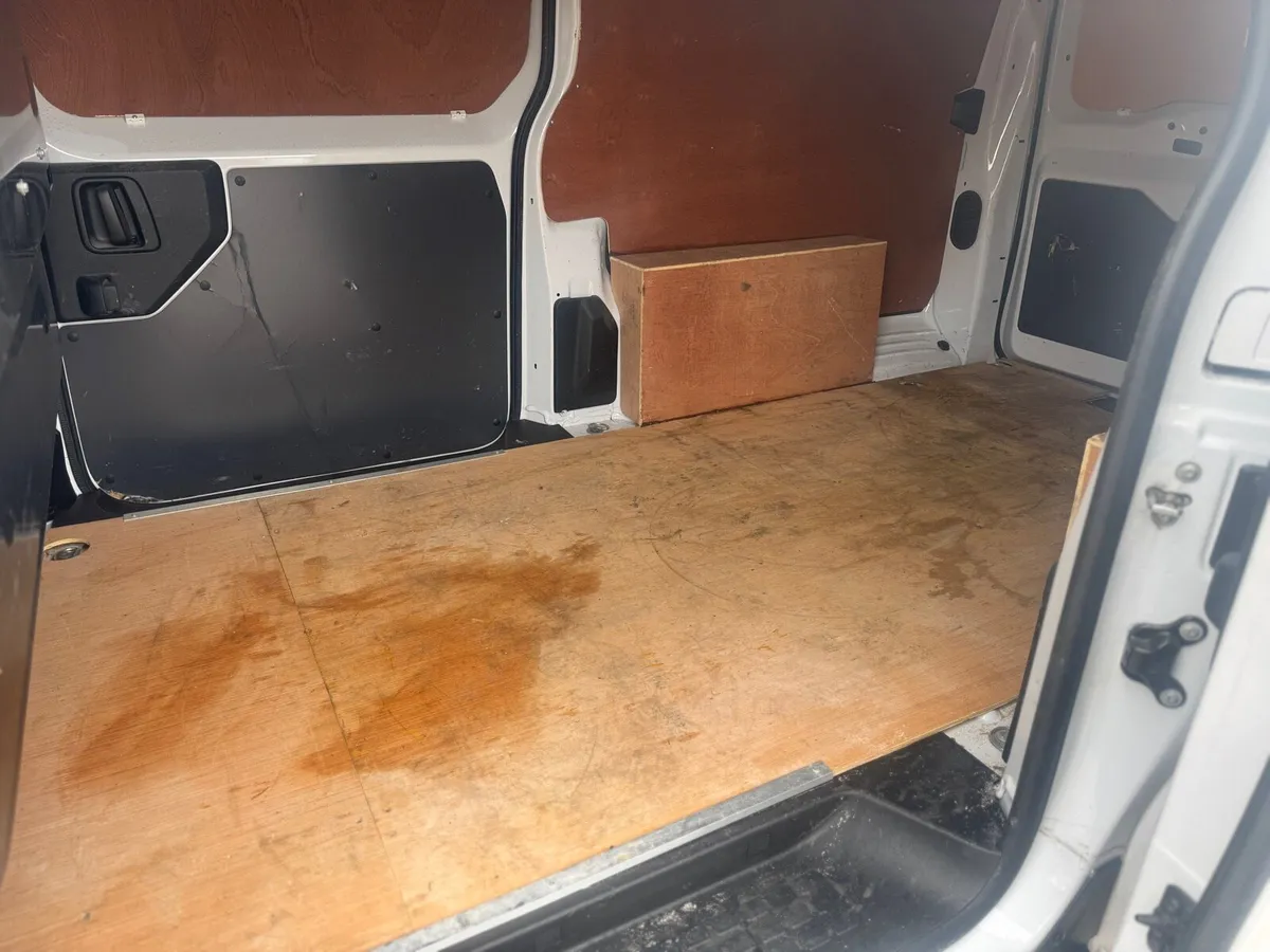 2022 VAUXHALL VIVARO LWB DYNAMIC - Image 4