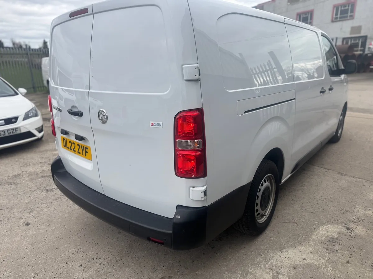 2022 VAUXHALL VIVARO LWB DYNAMIC - Image 2