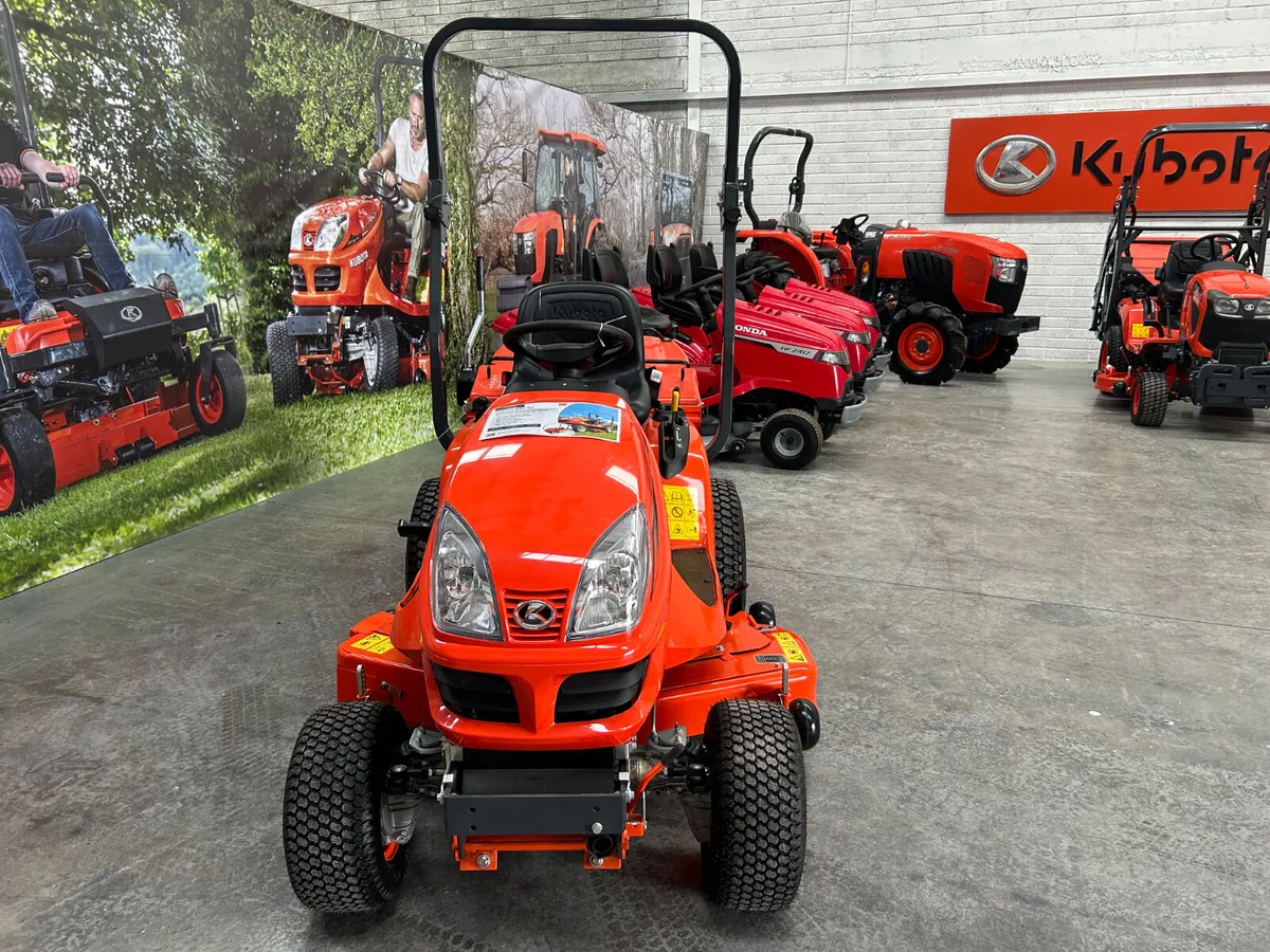 Kubota GR2120 Lawn Mower - Image 3
