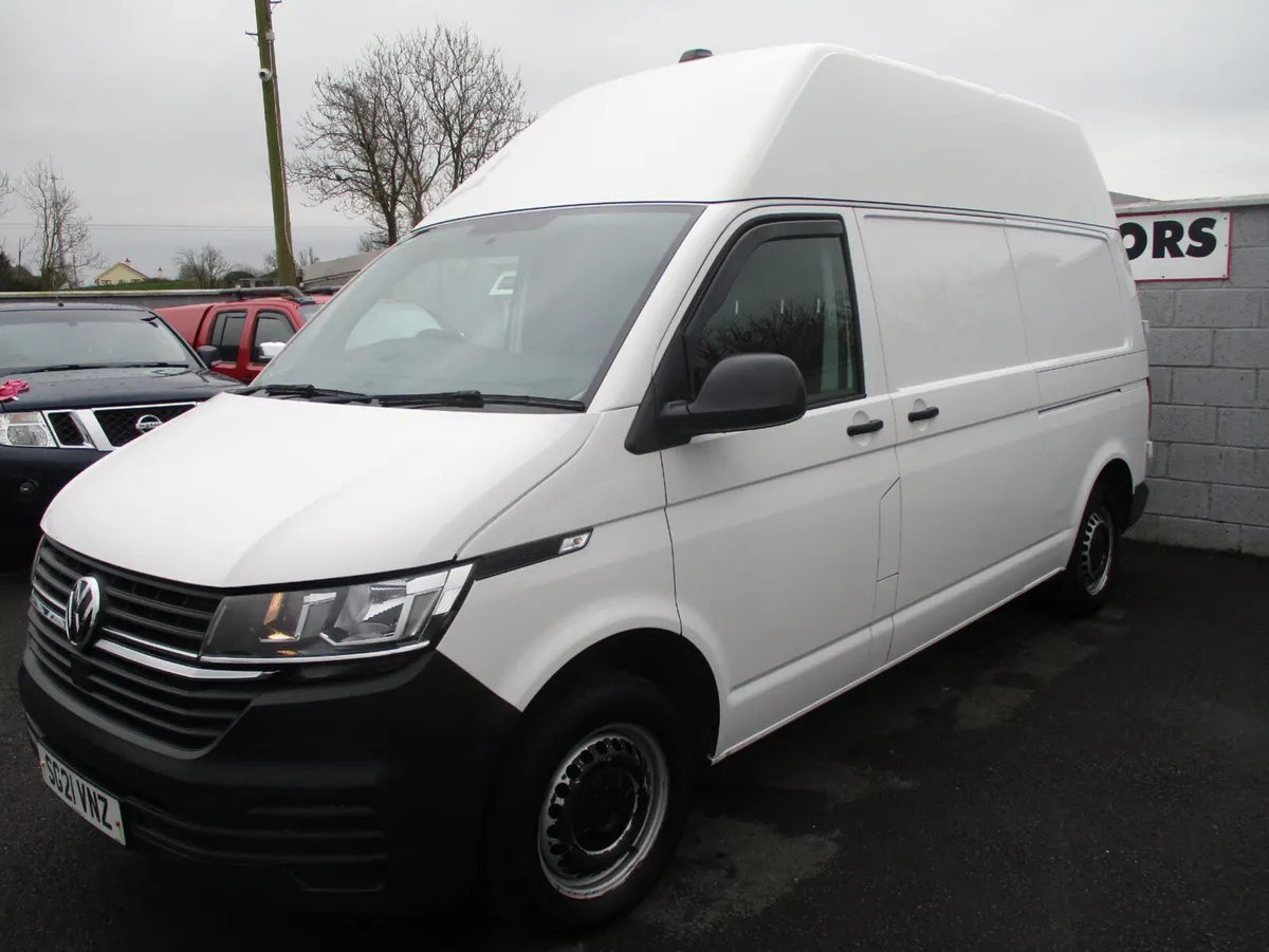 Volkswagen Transporter 2021 - Image 3