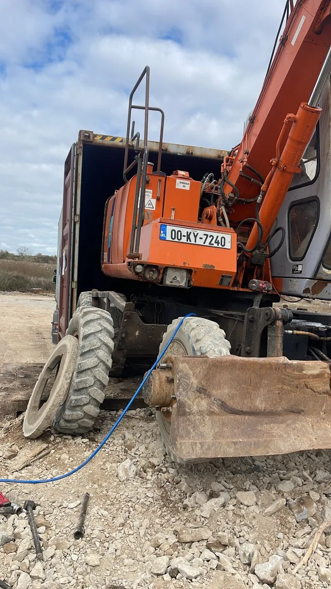 Exporting Dozers Diggers Loaders Rollers - Image 3