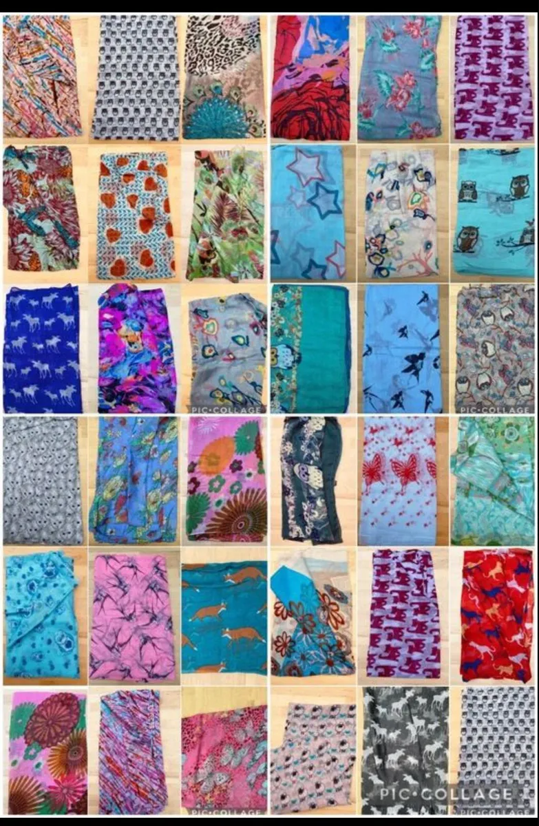 300 LADIES SUMMER SCARVES CLEARANCE JOB LOT - Image 1