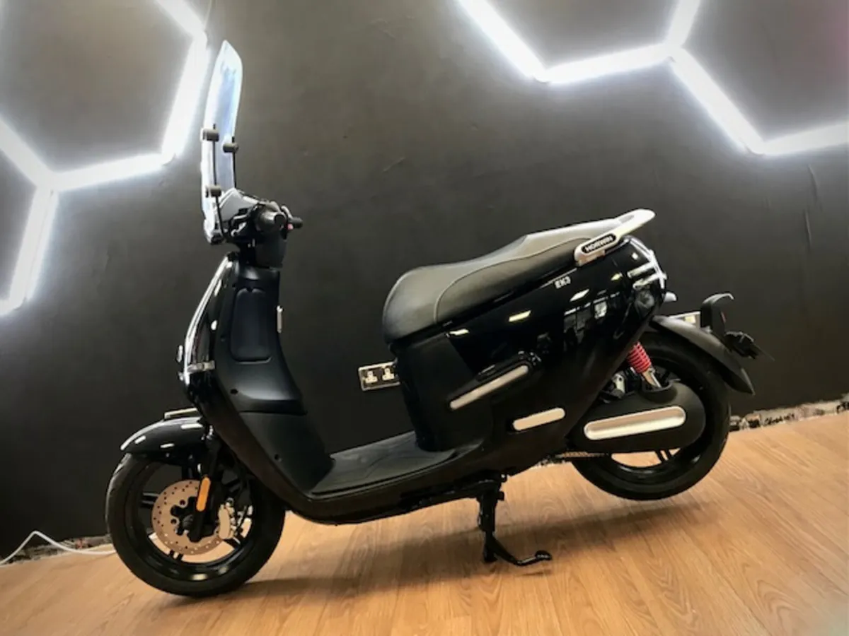 *SAVE€€ WITH OUR GRANT * Horwin EK3 EV - Image 3