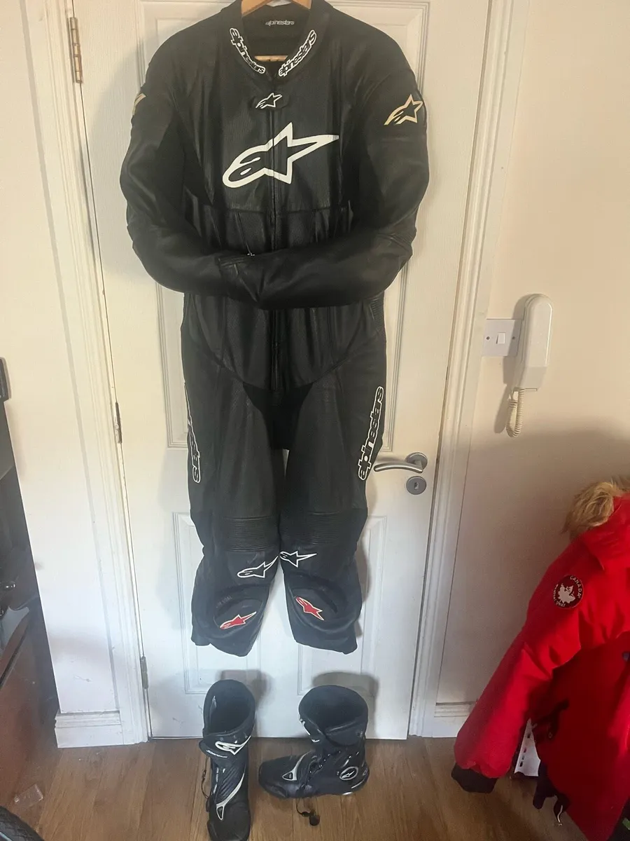 🏍️ High Quality Used Motorbike Gear for Sale - Image 4