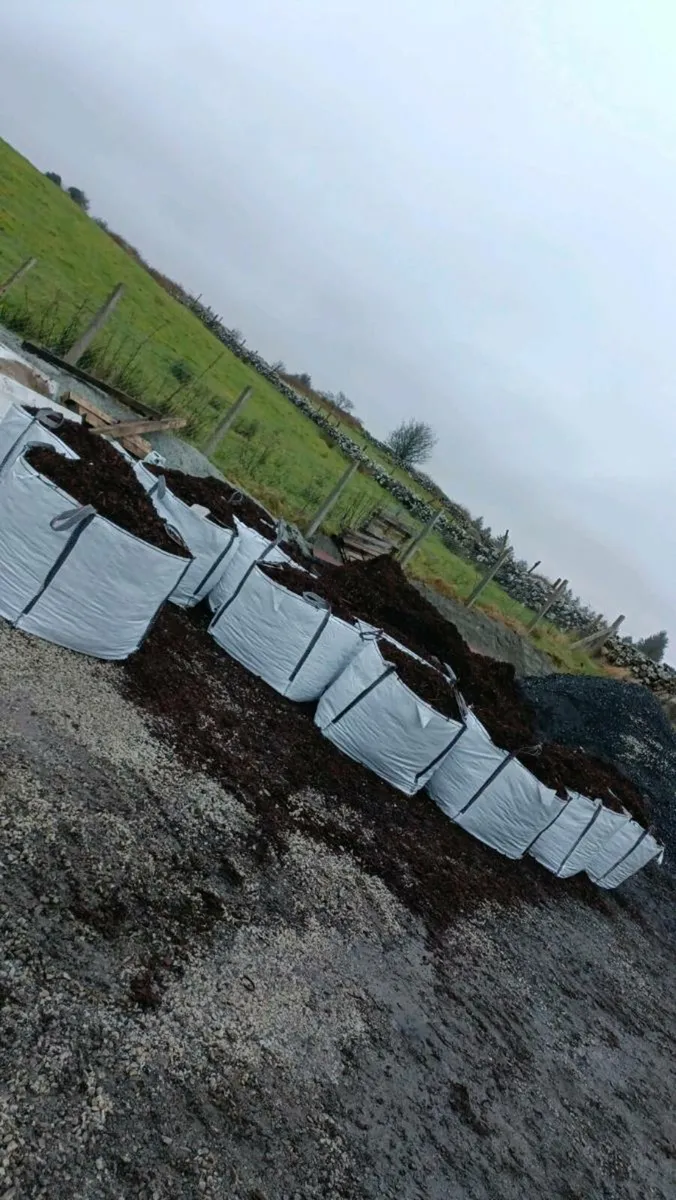 Bark mulch - Image 4