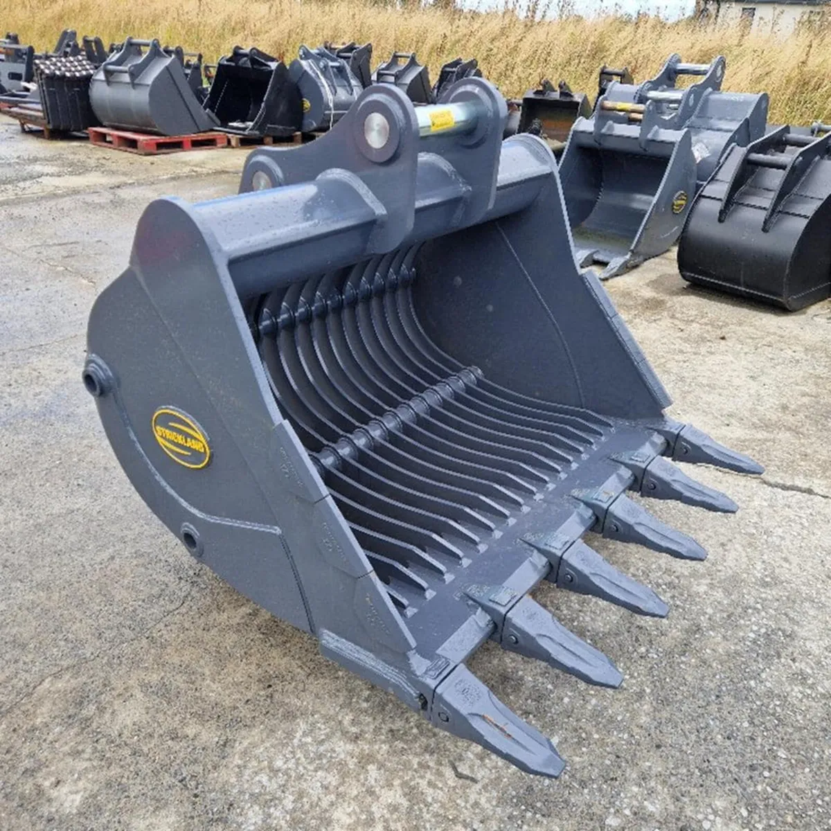 20 ton riddle buckets in stock - Image 1