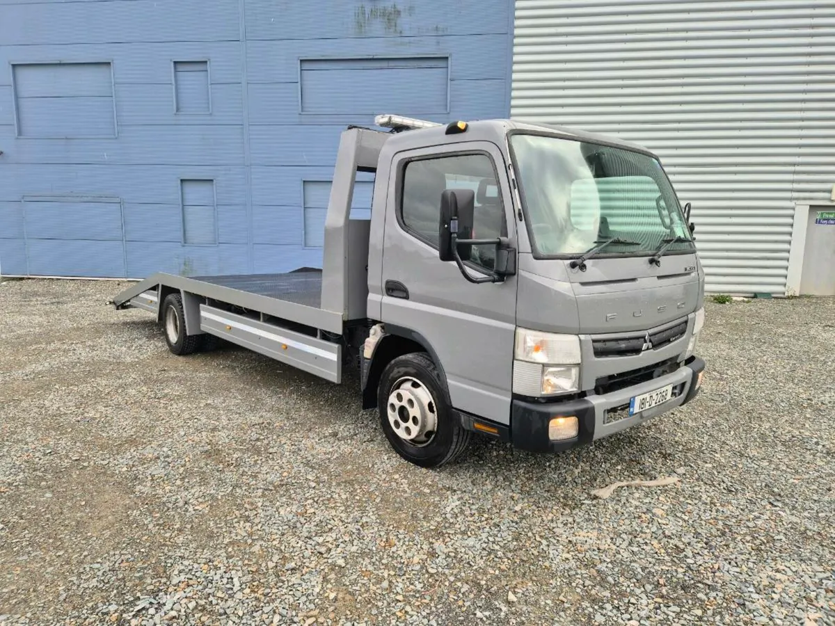 Mitsubishi fuso recovery beavertail - Image 1