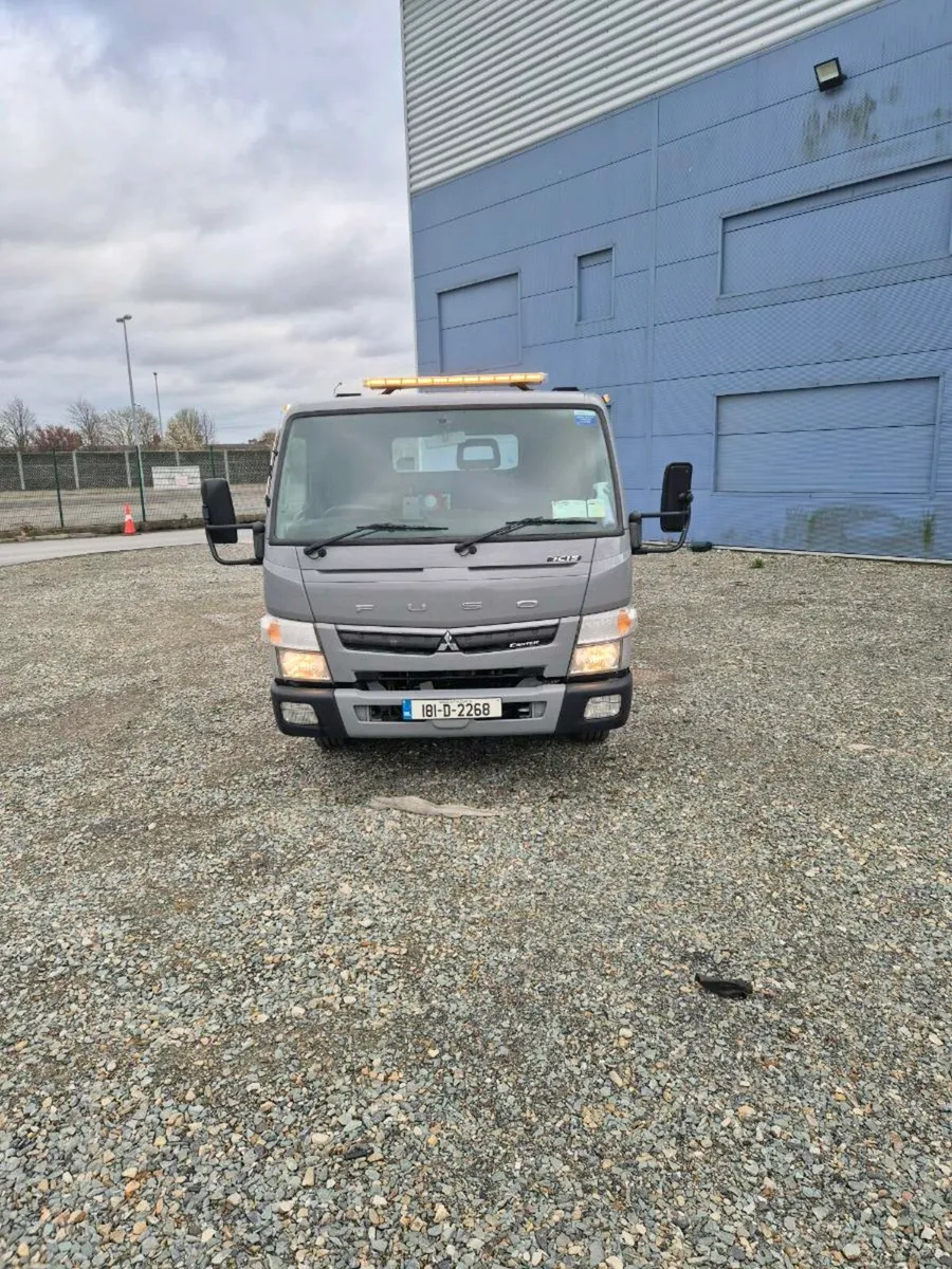 Mitsubishi fuso recovery beavertail - Image 3
