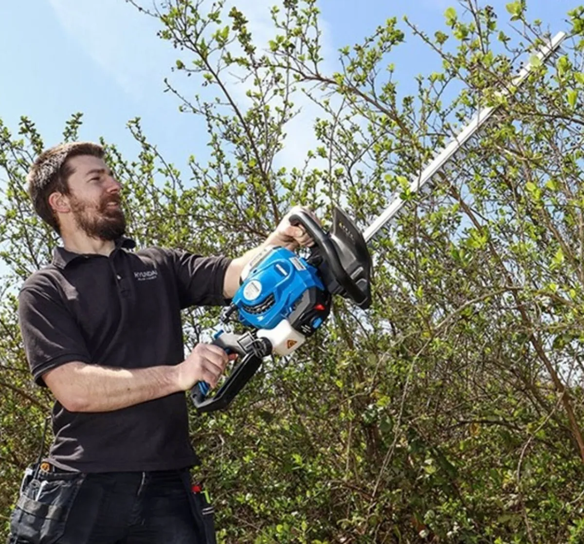 Petrol Hedge Trimmer/Pruner 26cc 2-stroke - Image 1