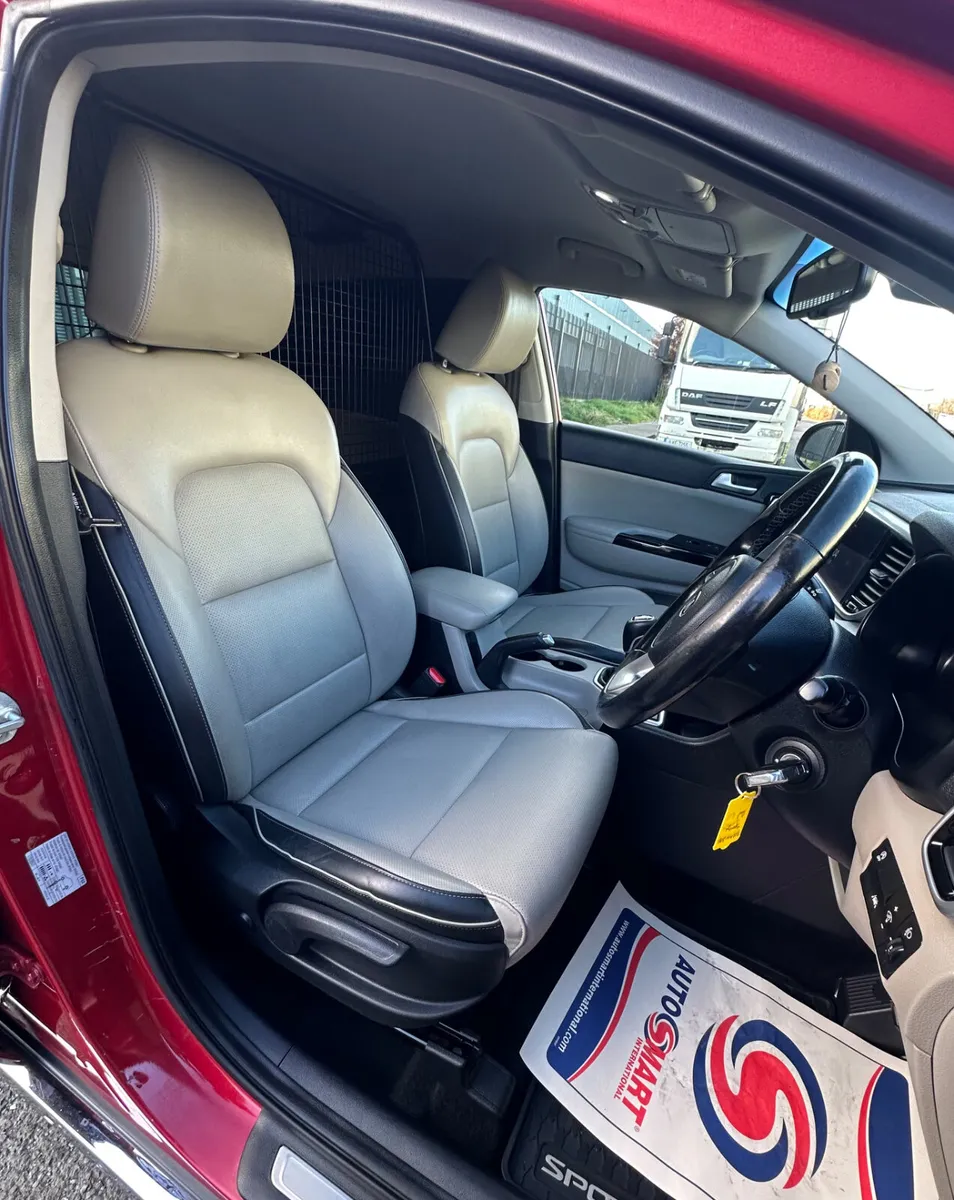 2021 Kia Sportage Mild Hybrid High Spec - Image 4