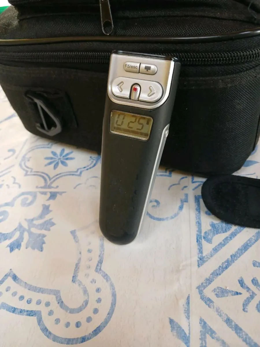 Optoma projector - Image 4