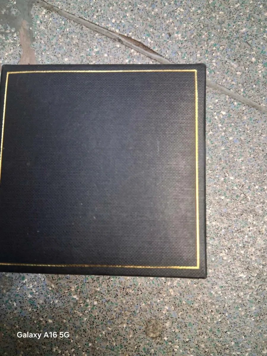 Mens watch - Image 2