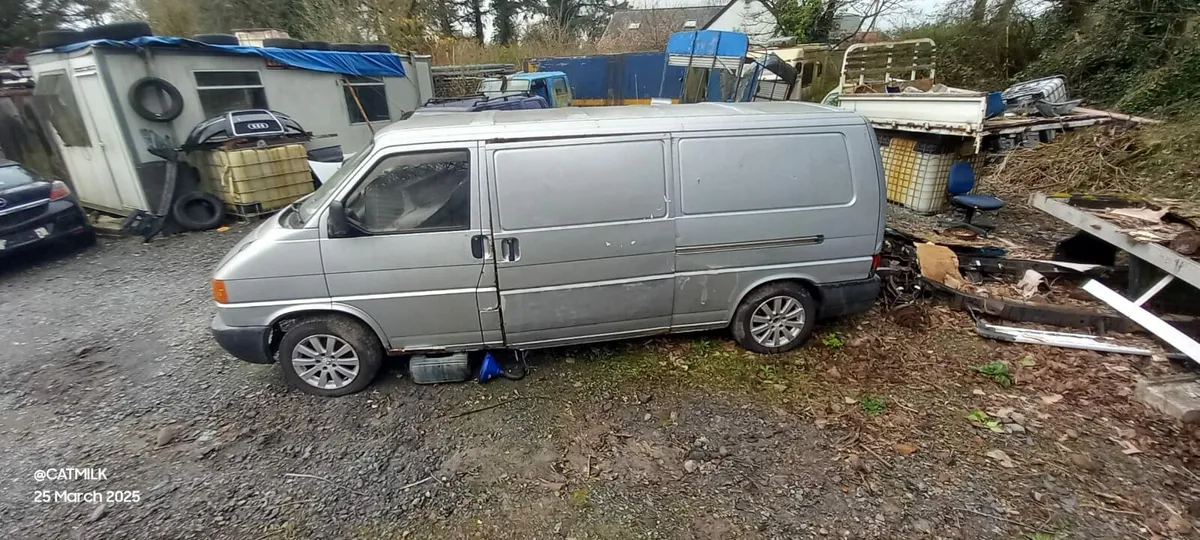 Volkswagen transporter - Image 3