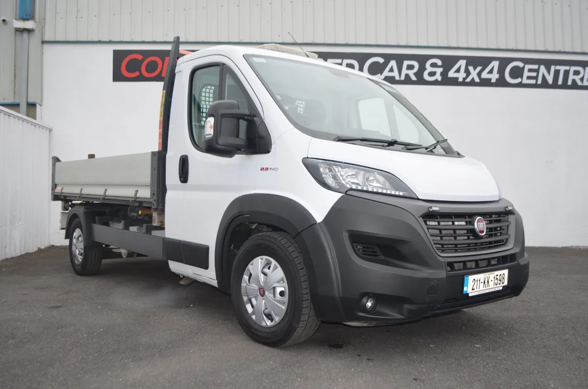 3 WAY TIPPER-LOW KMS-PRICE EXCLS VAT - Image 1