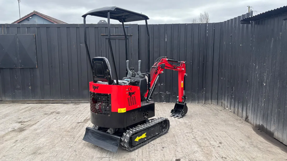 New JPC HT12 Mirco Excavator - Image 4