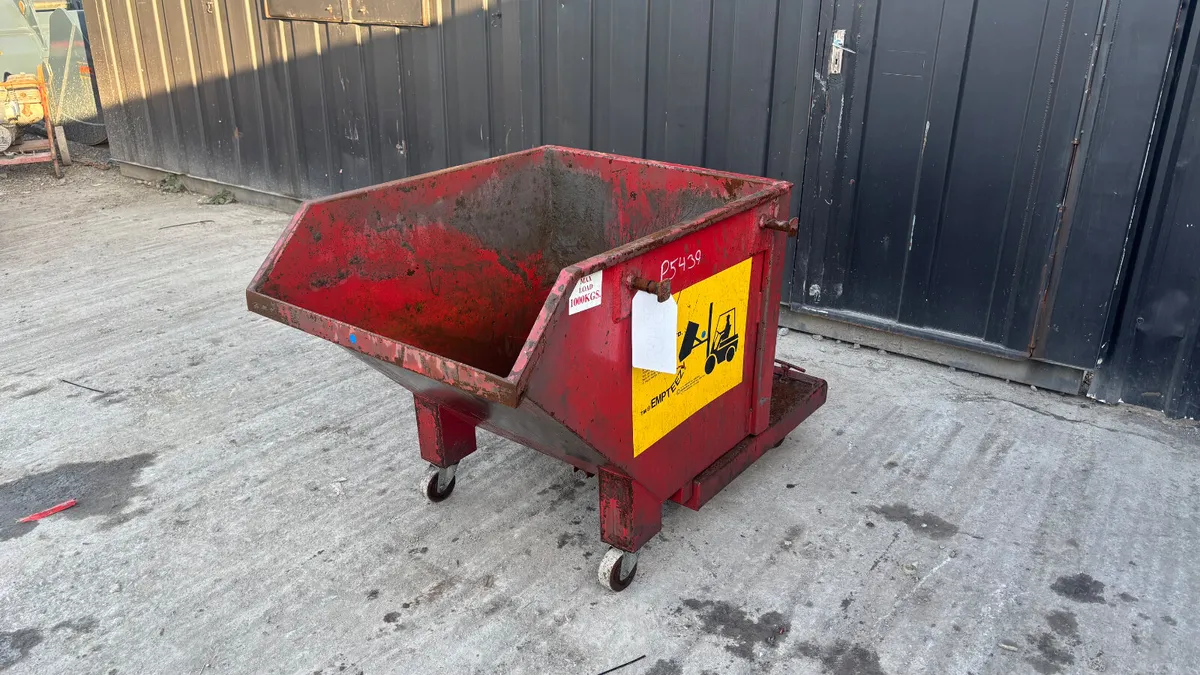 Tipping Skip to suit Forklift - Image 3