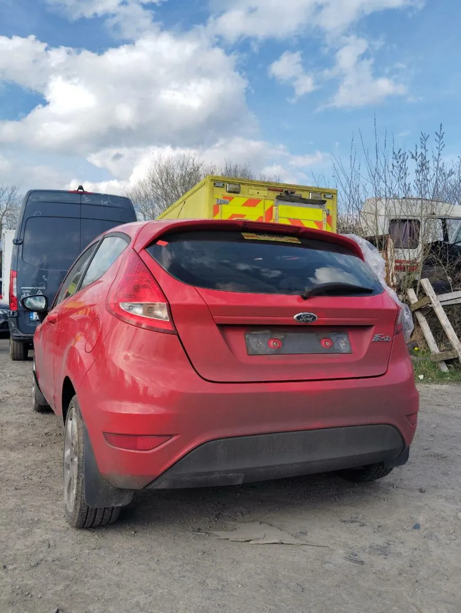 Breaking ford fiesta 2011 1,25 petrol - Image 3
