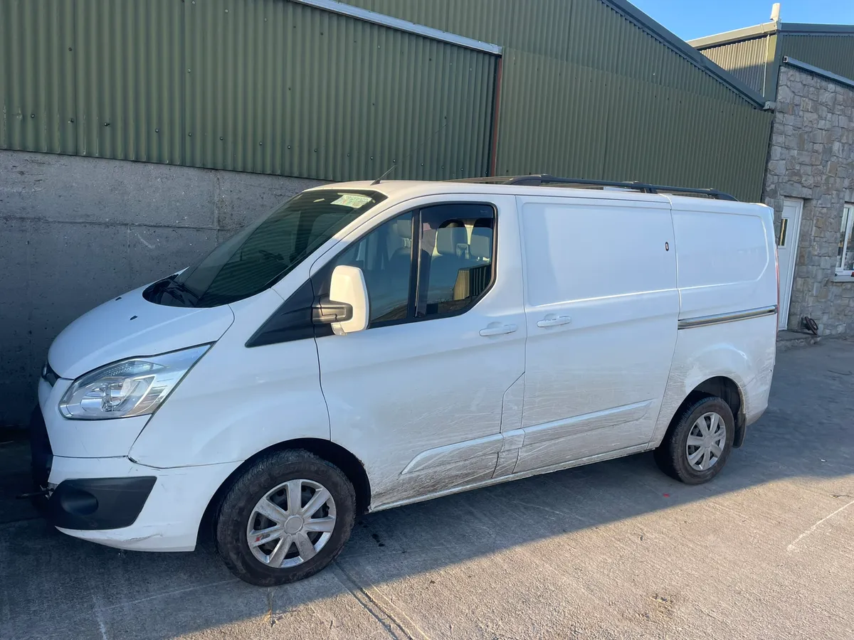 151 Ford transit custom 2.2 for dismantling