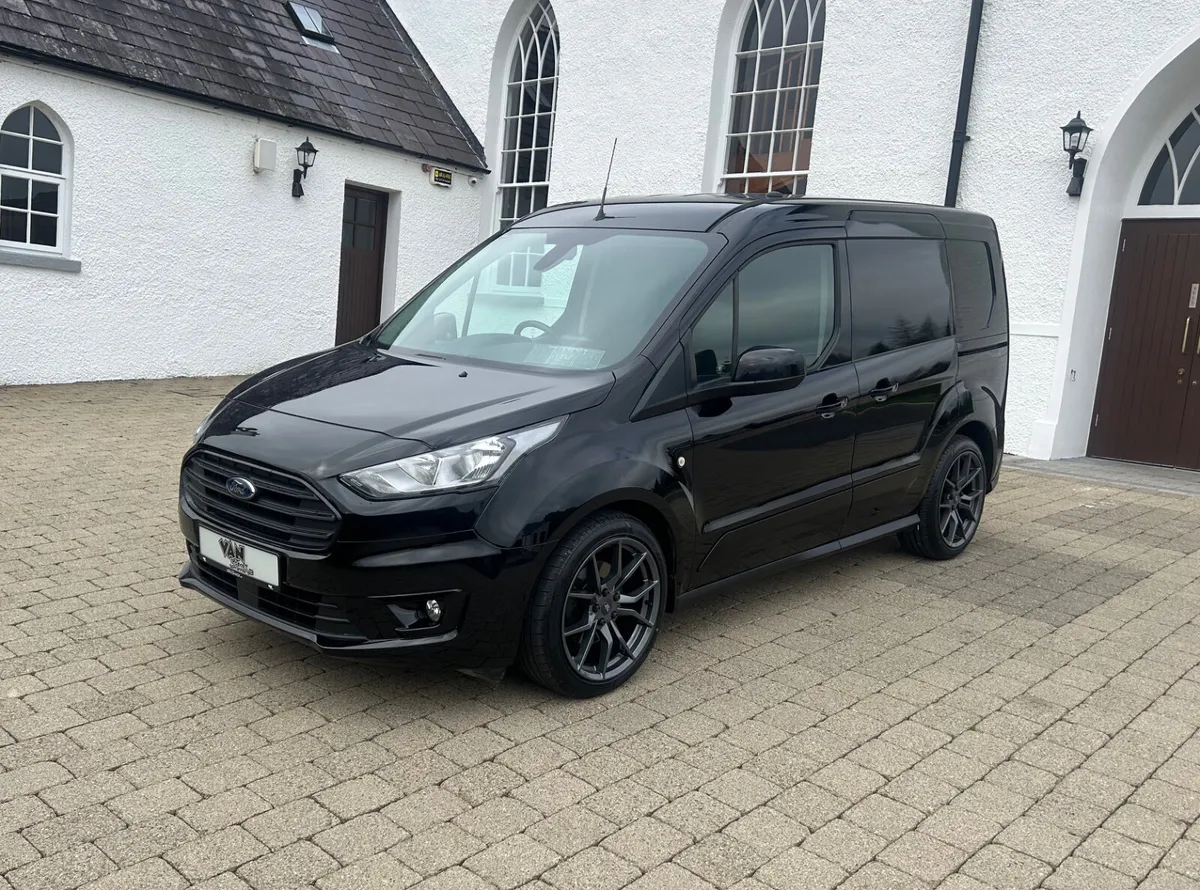 2020 Ford Transit Connect Limited with SYNC-3 - Image 3