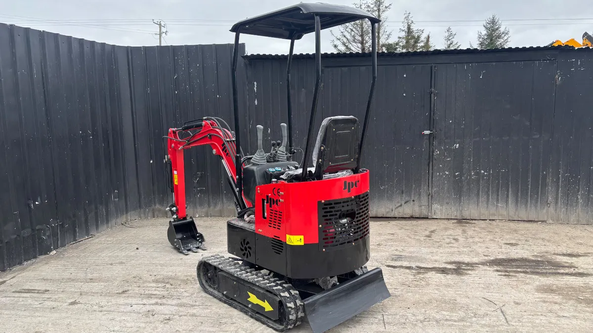 New JPC HT12 Micro Excavator - Image 4