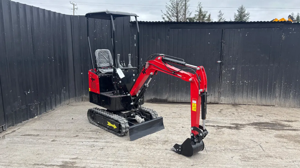 New JPC HT12 Micro Excavator - Image 3