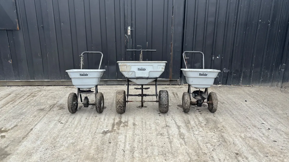 Garden Seed Spreaders - Image 2