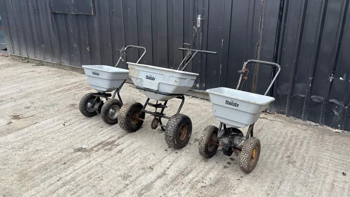 Garden Seed Spreaders - Image 3