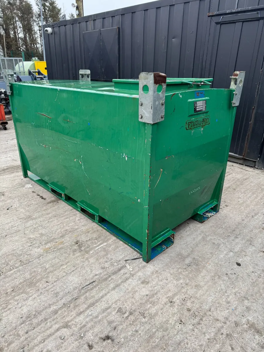 Western 2000L Fuel Bowser - Image 3