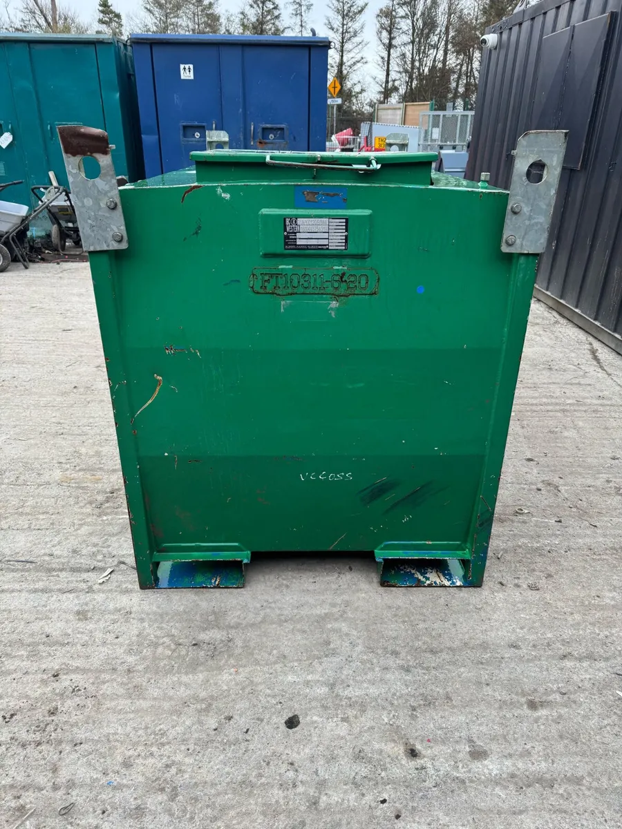 Western 2000L Fuel Bowser - Image 4