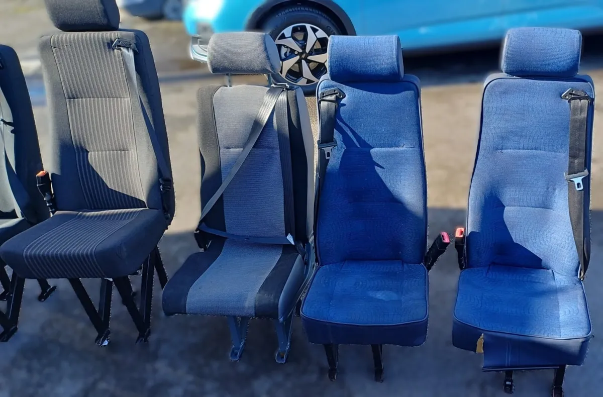 Car Seats - Image 1