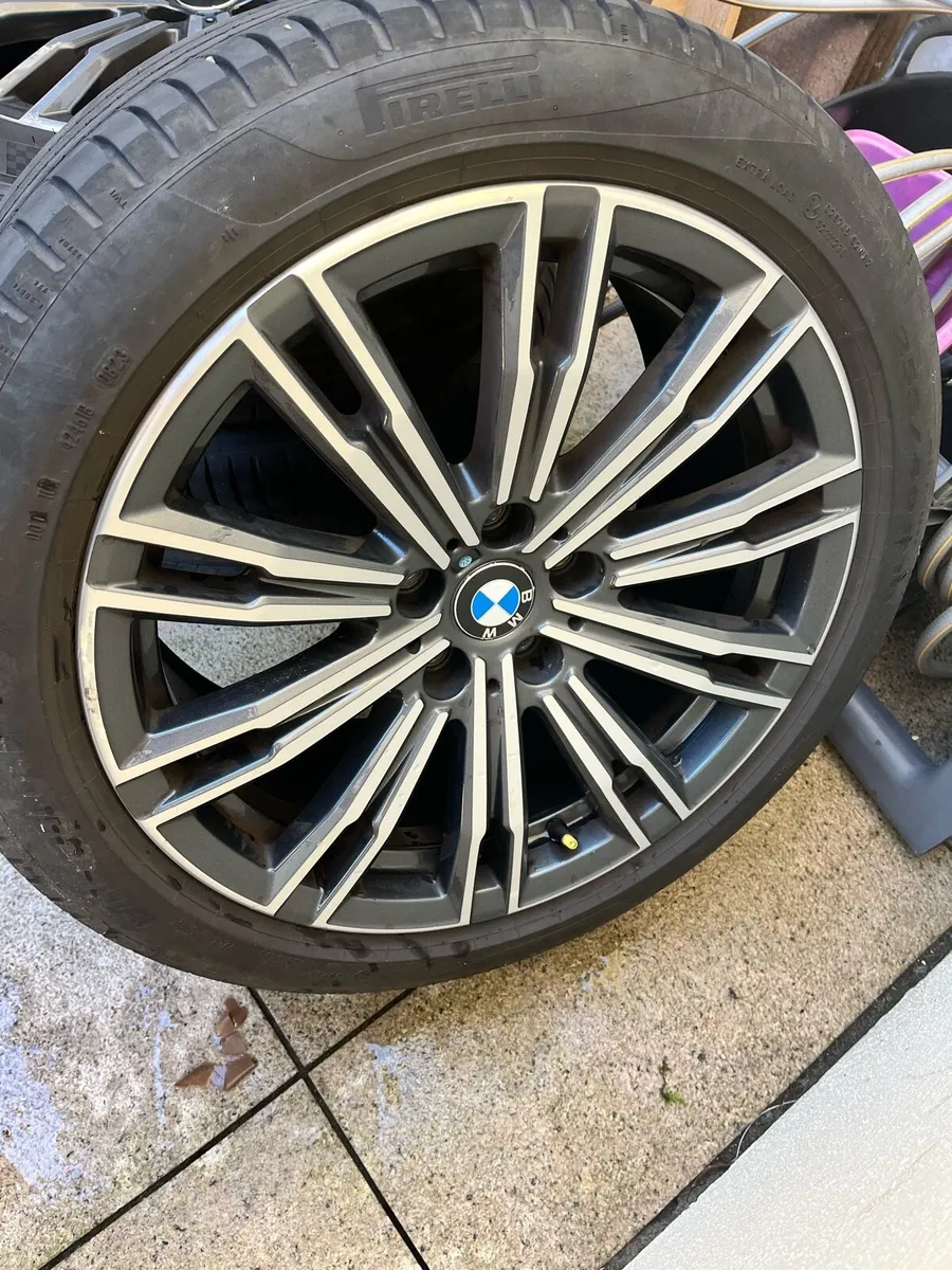 3 x BMW 18” alloys, 80% thread on tyres - Image 1