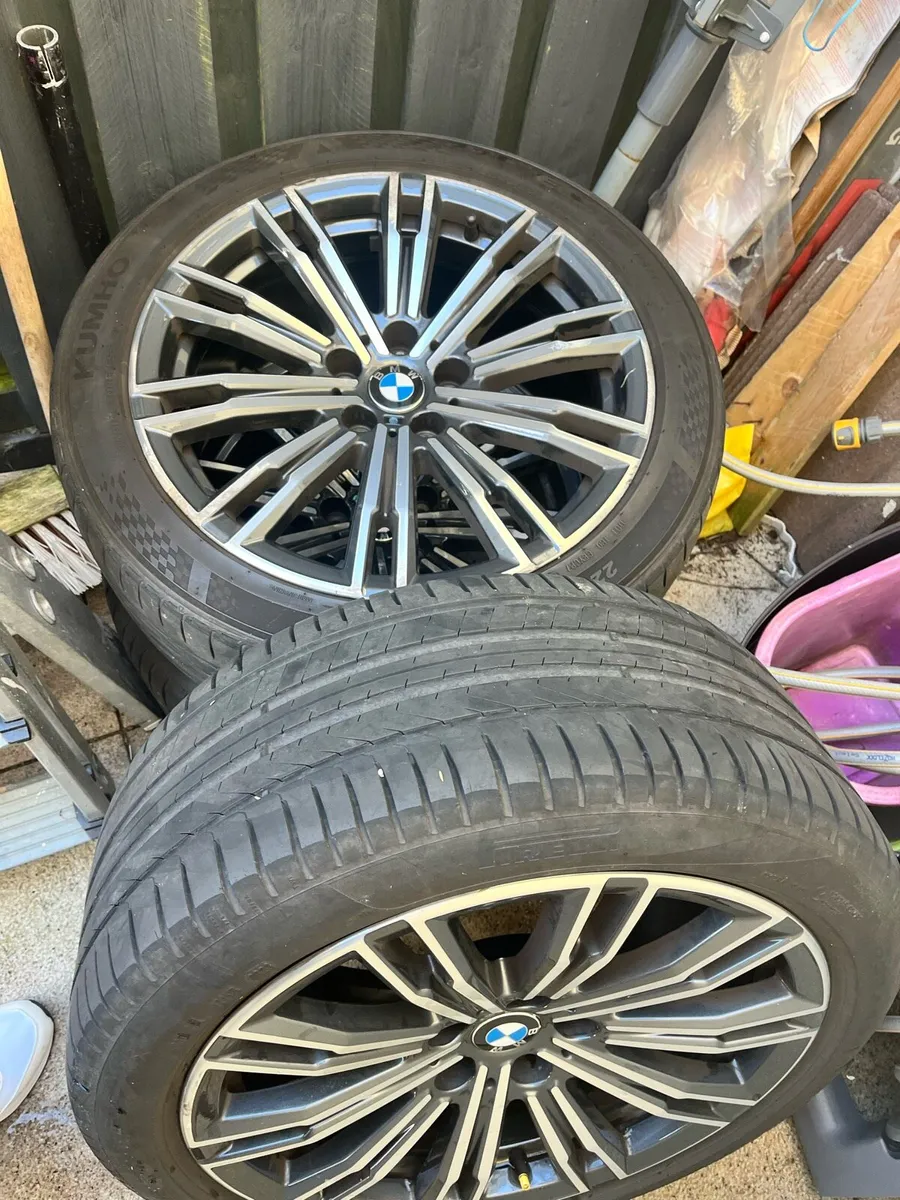 3 x BMW 18” alloys, 80% thread on tyres - Image 2