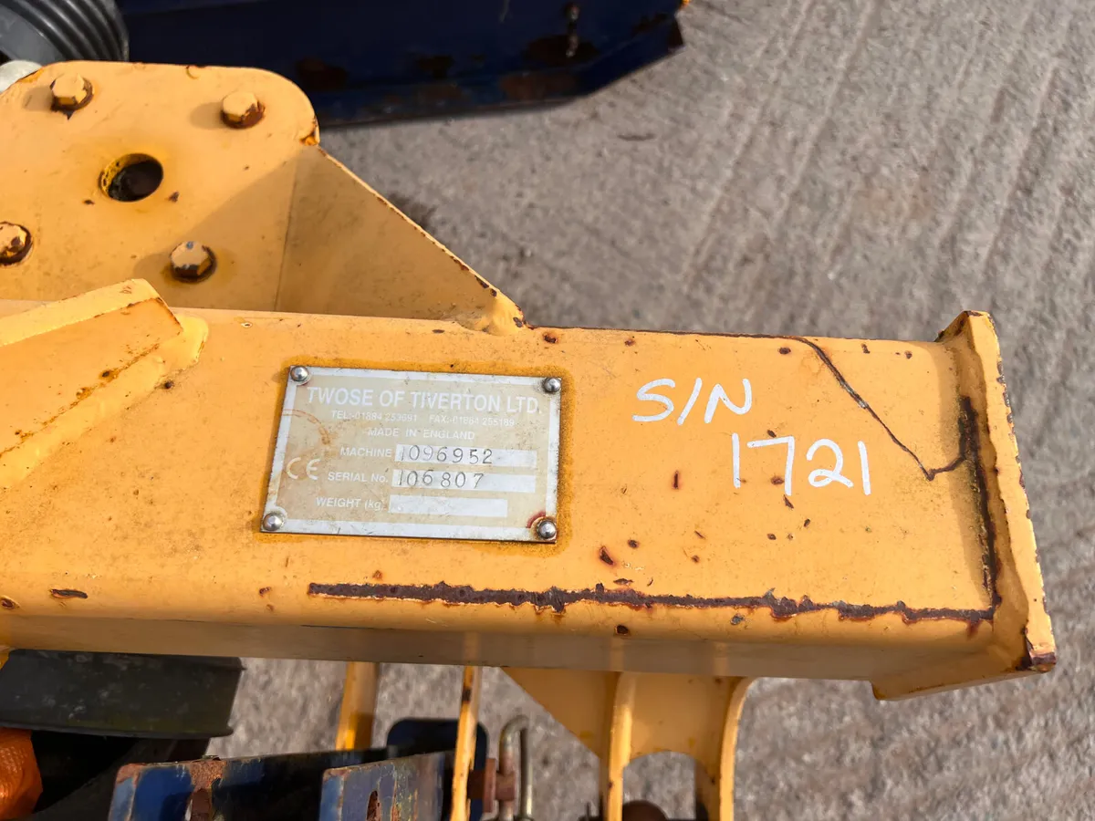 Twose Sideshift Topper - Image 3