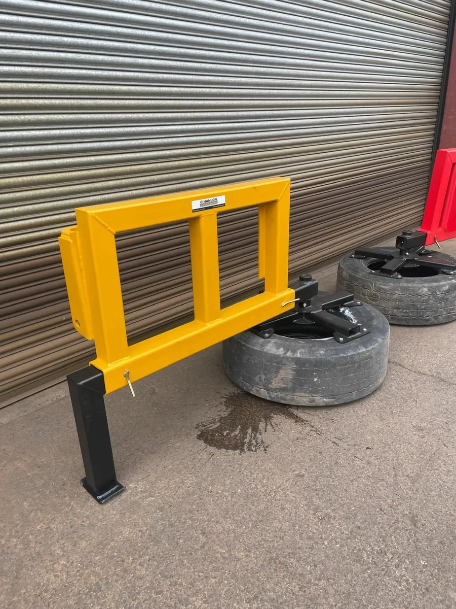 Silage Pusher - Single Wheel - Image 4