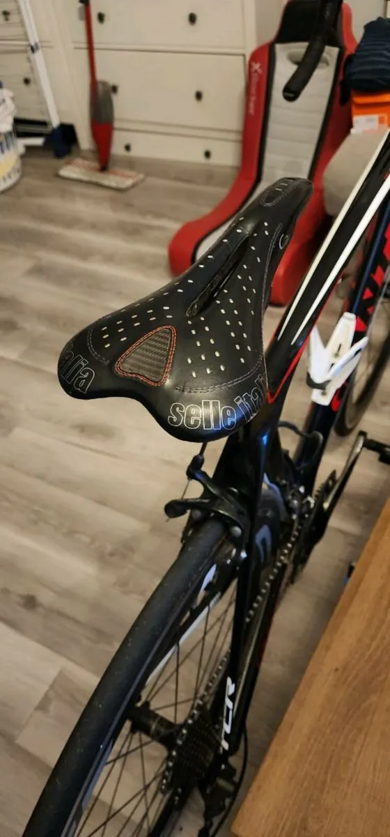 Giant Composite TCR full Carbon Frame - Image 4