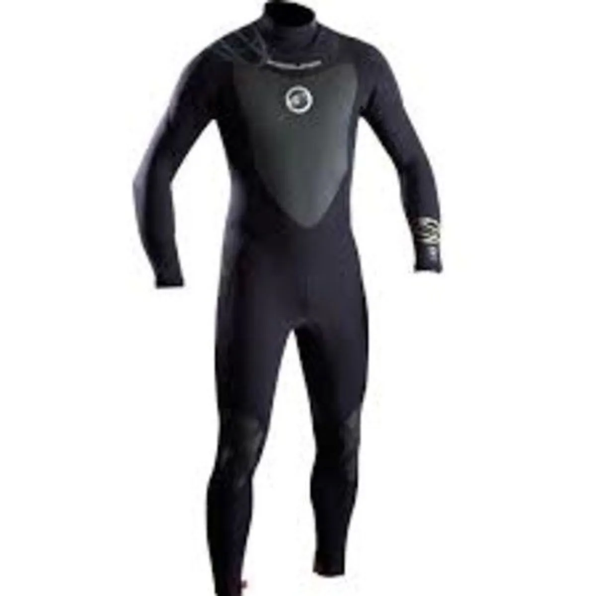New  Winter Wetsuit 5/3       Medium Size