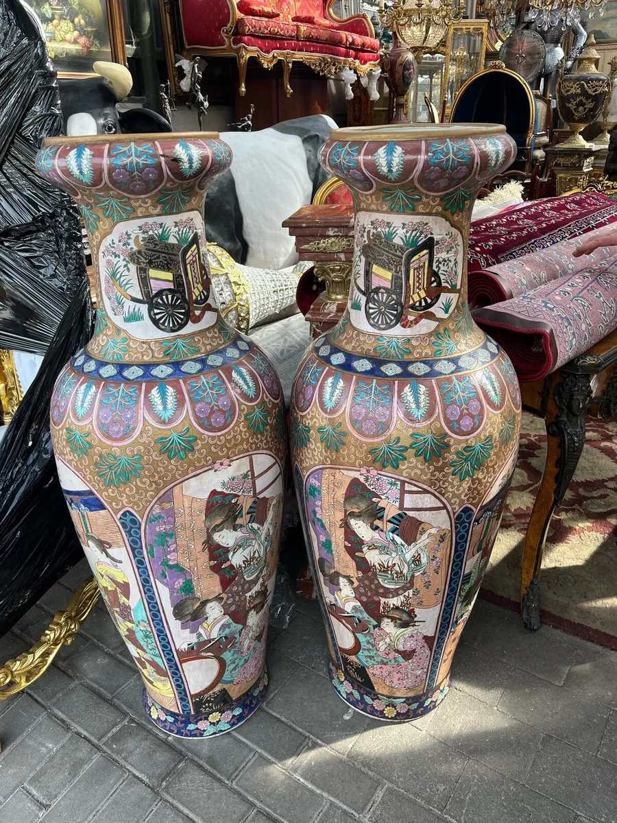 Terence Clifford Antiques. Sale - Image 3