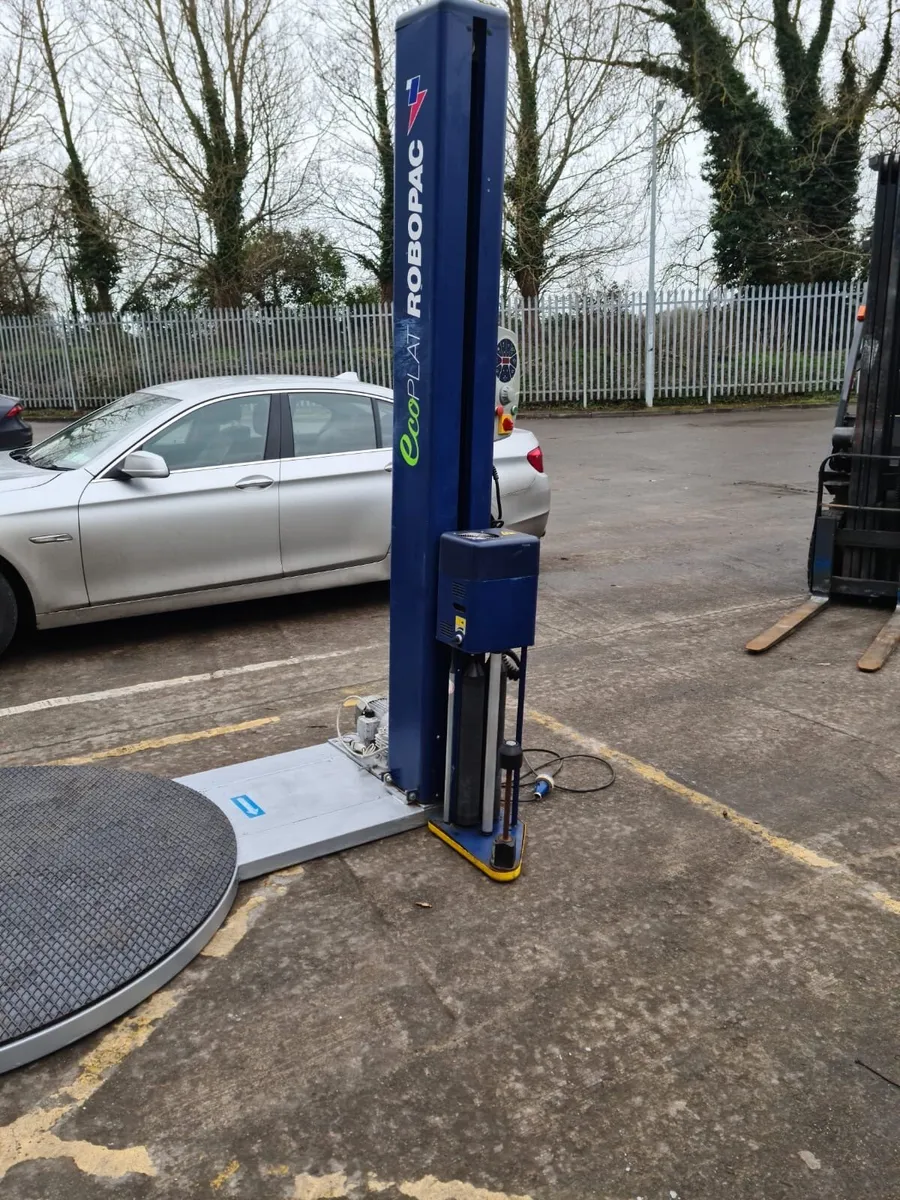 Pallet Wrapper Pallet Wrapping Machine 2T !! - Image 3