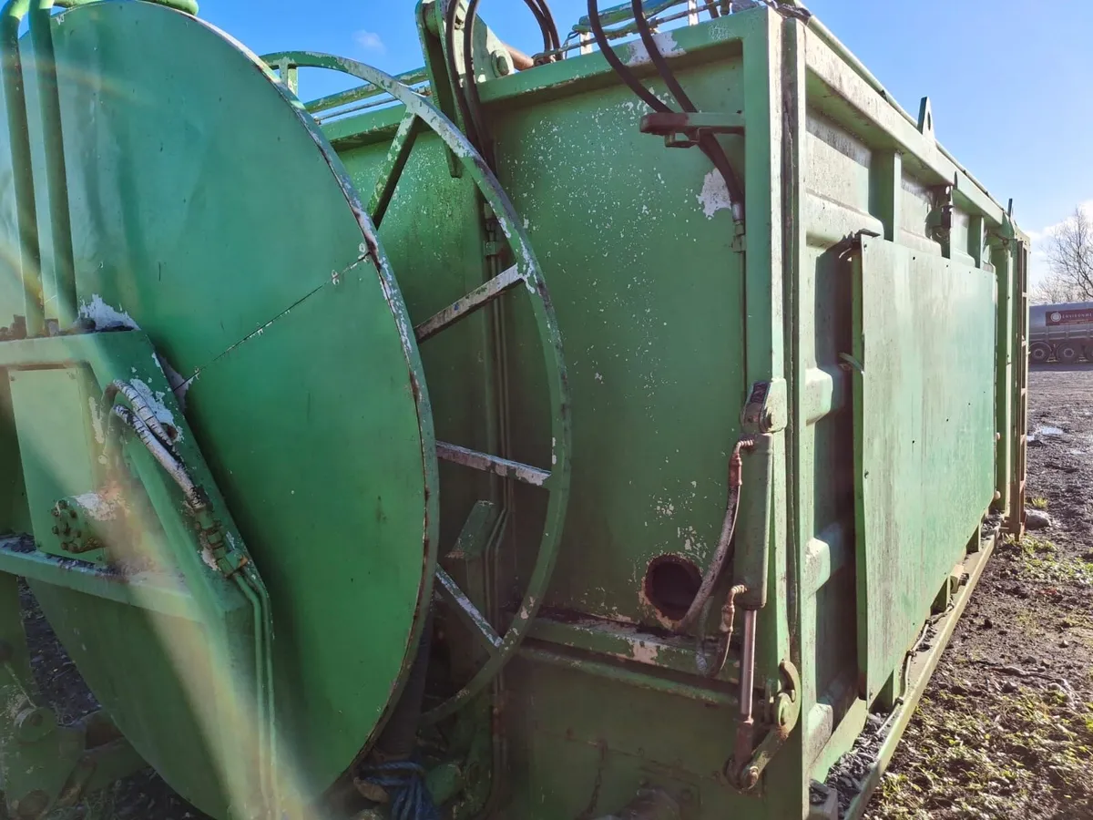 Dewatering sludge skip - Image 3