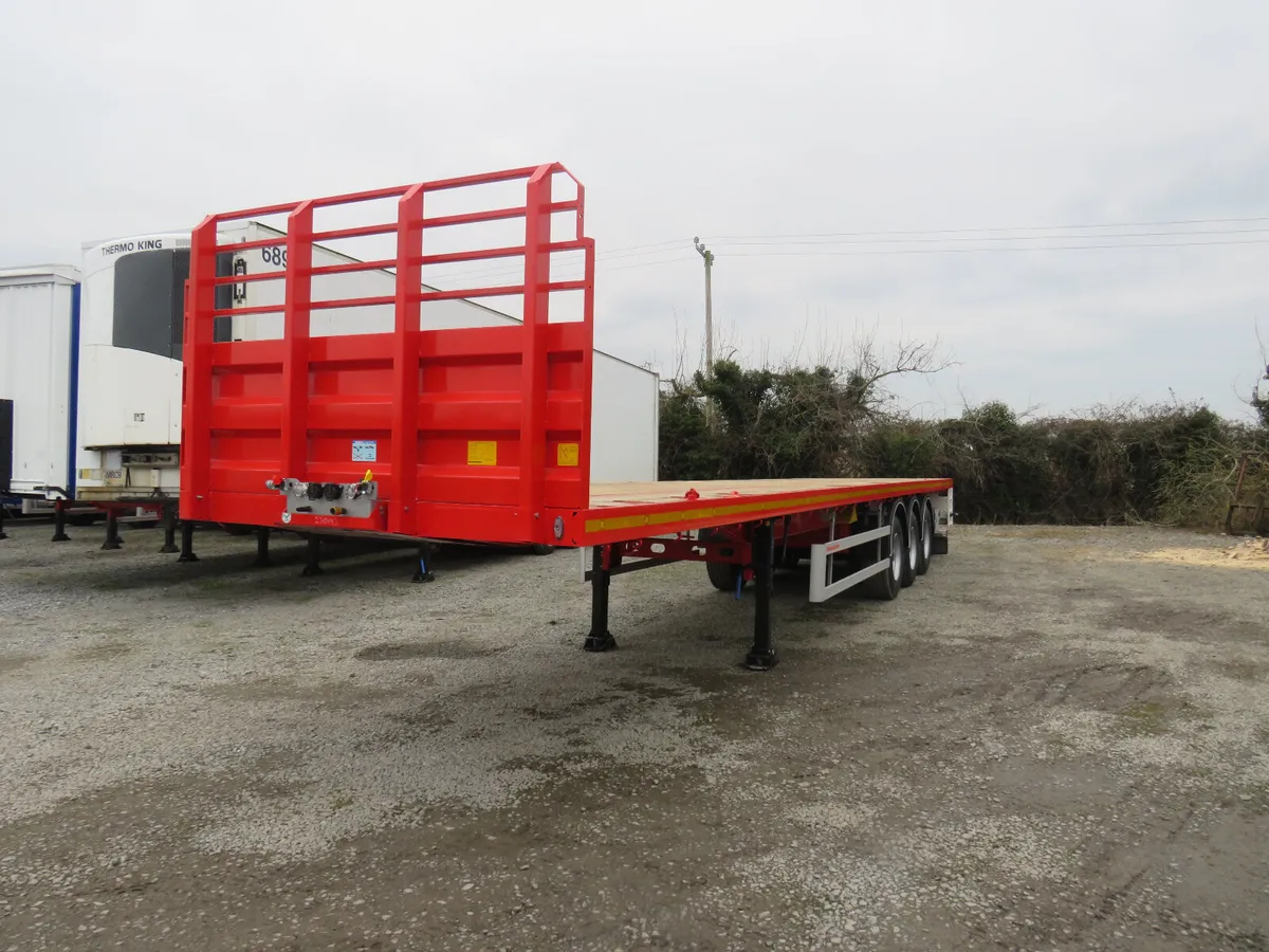 13.9m FLAT TRAILER - Image 1