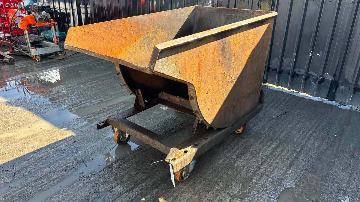 Tipping Skip to suit forklift - Image 3