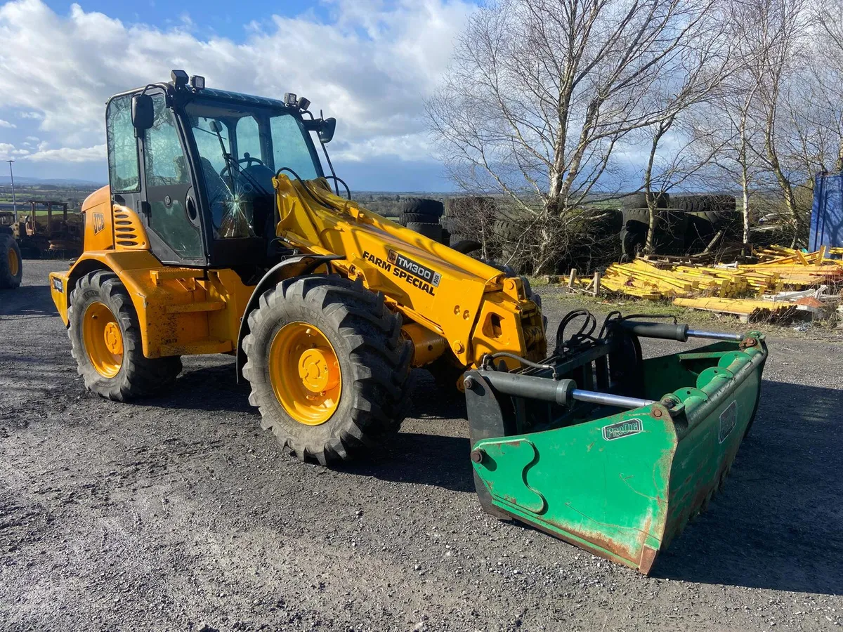 JCB TM 300 Articulated Teleporter - Image 4