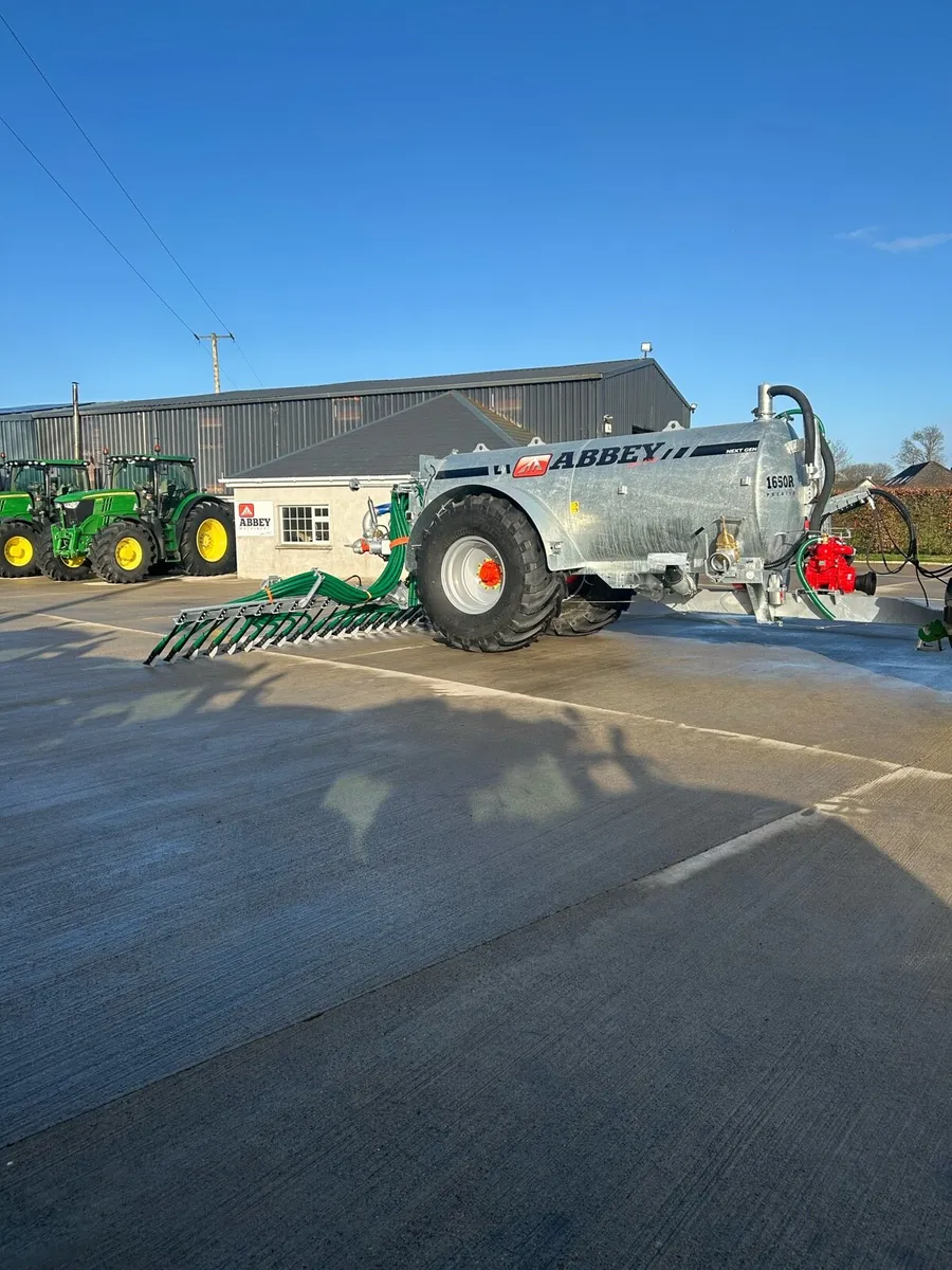 ABBEY 1650 Tank - Image 3