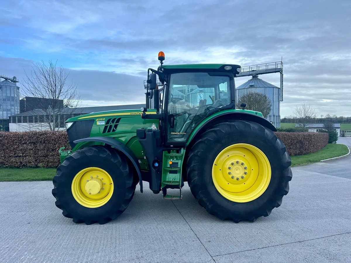 John Deere 6215r - Image 2