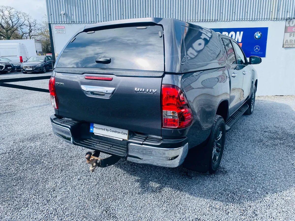 2021 TOYOTA HILUX 2.4 D-4D ICON 4WD MANUAL 150 BHP - Image 3