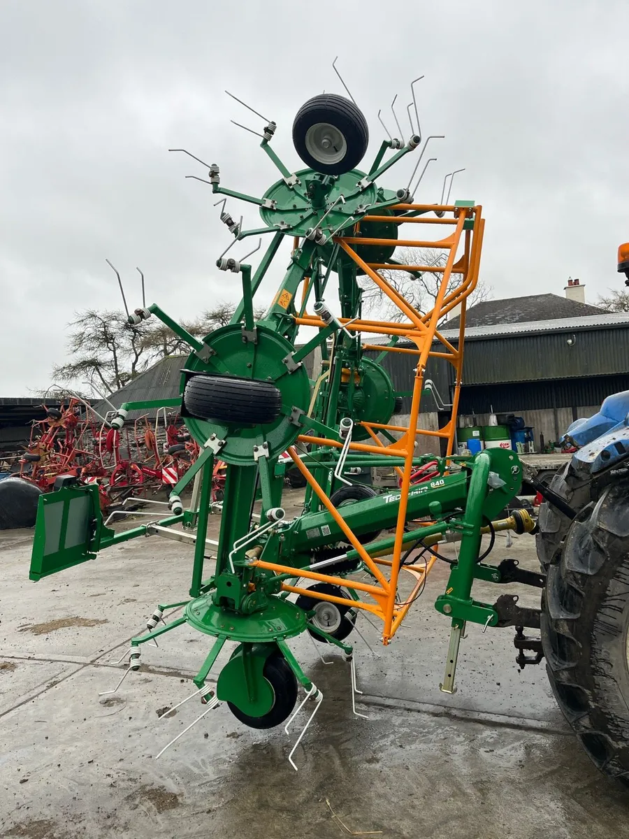 New Malone Tedder - Image 1