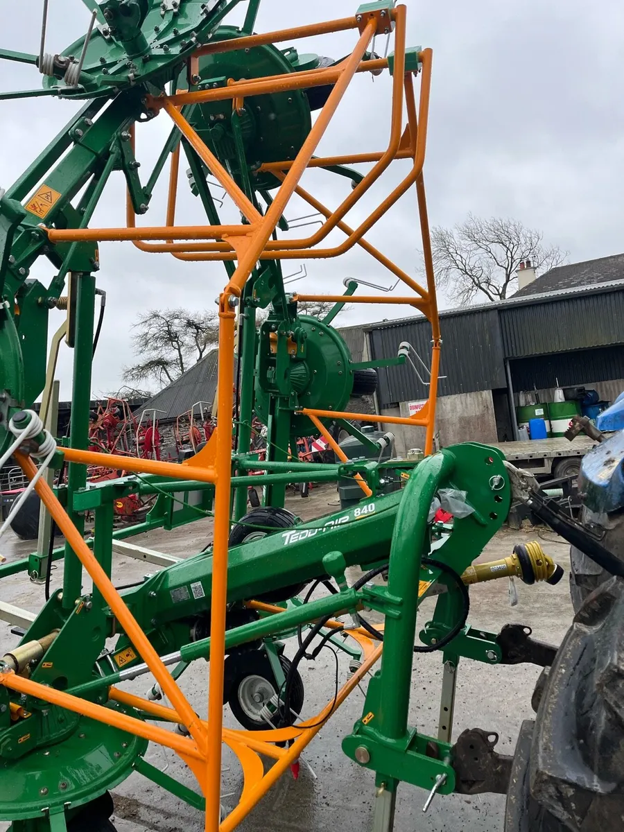 New Malone Tedder - Image 3