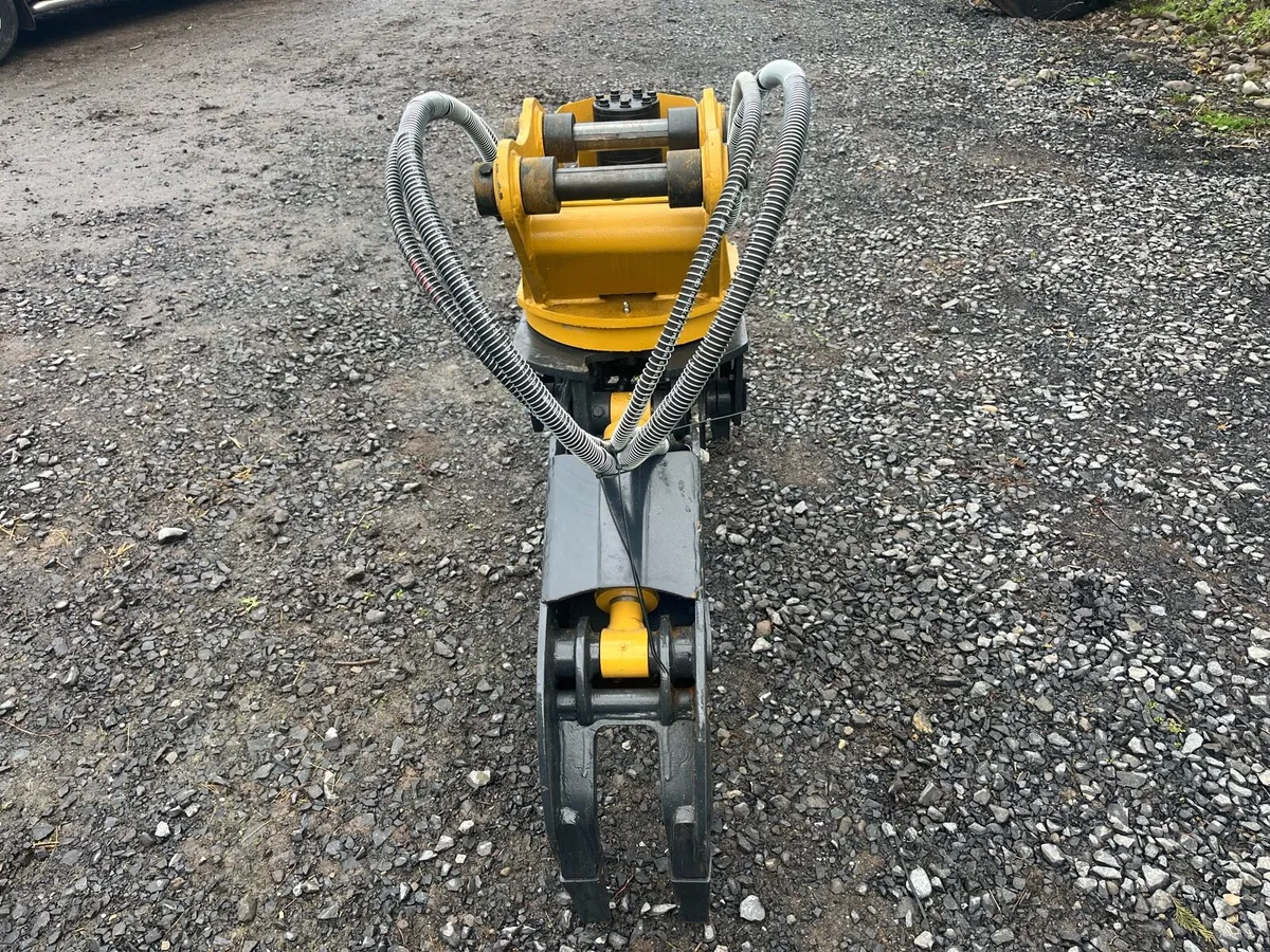 New heavy duty rotating Grab  5-9 ton - Image 3