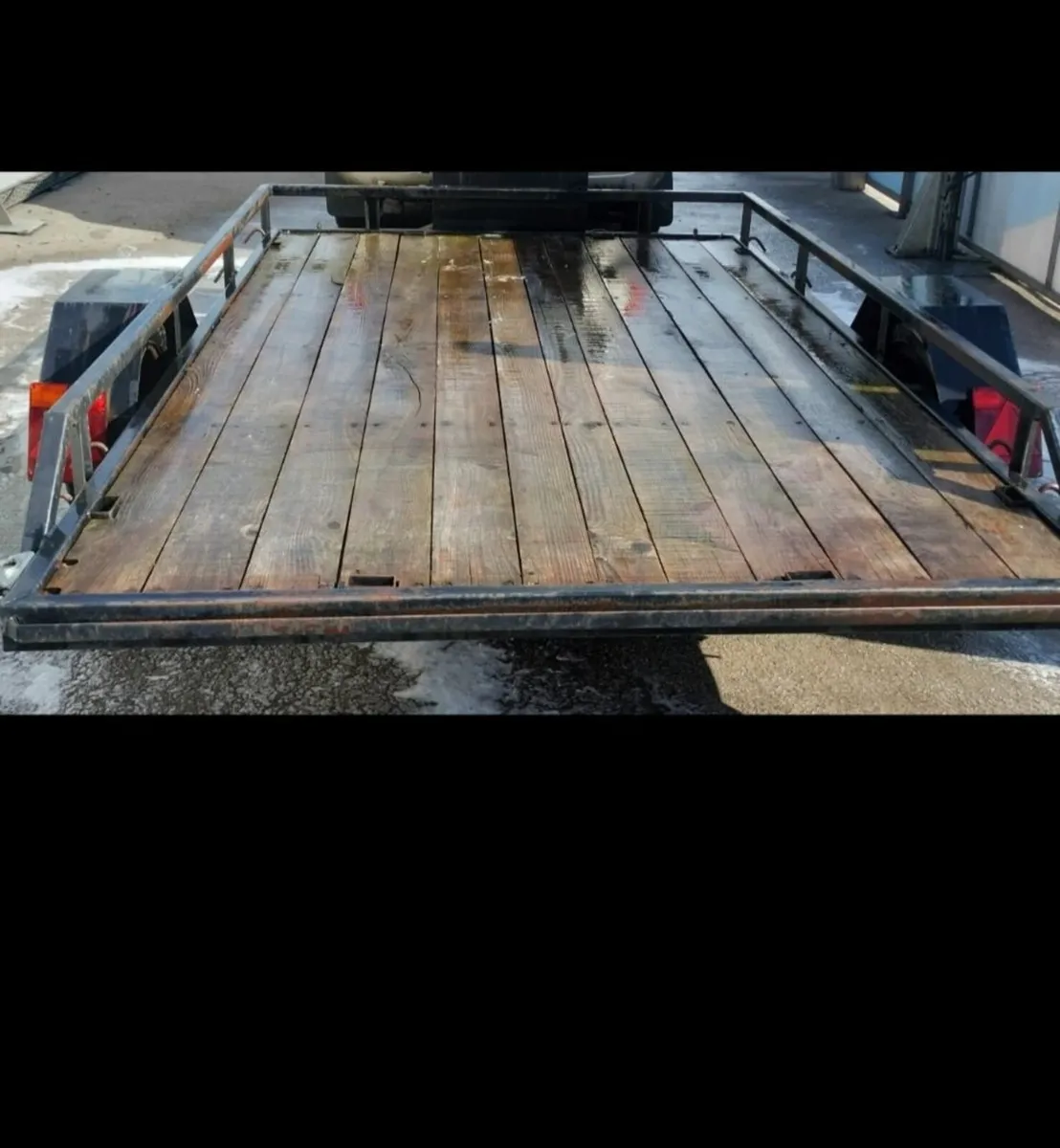 Trailer 10 x 5'6" €1234 - Image 1